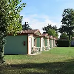 Marina Tynec N. L. - Tatil parkı *