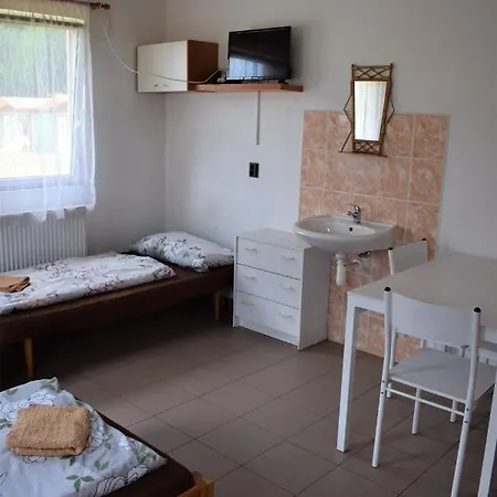Prázdninový areál Marina Týnec N. L. -