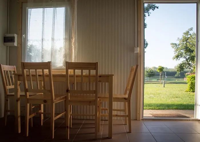 Kompleks wypoczynkowy Marina Tynec N. L. - Týnec nad Labem