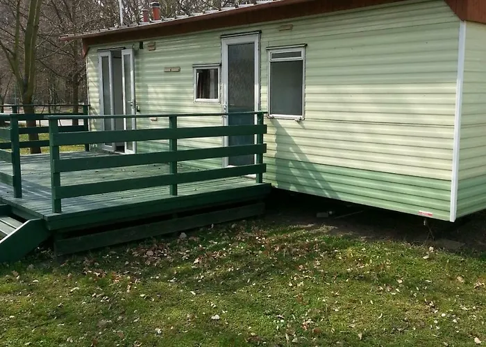 Kompleks wypoczynkowy Marina Tynec N. L. - *